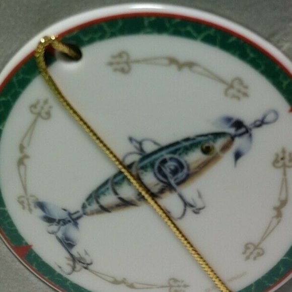 Christmas tree Fishing Lure Ceramic Ornament By River's Edge New In Box - Picture 4 of 6